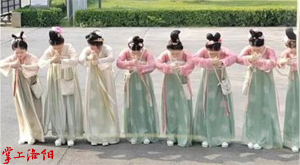 02194123_2291.jpg 3fdf659c37001ca31635b185aa0e5f2.jpg