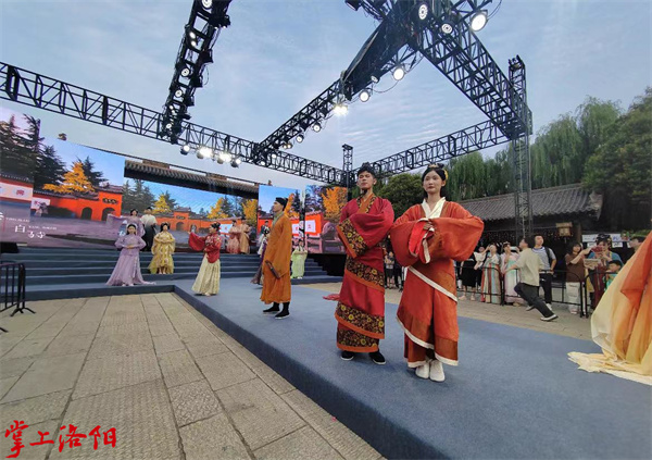 02194417_2059.jpg 0699bb9c5be9440418d165876c433b2.jpg